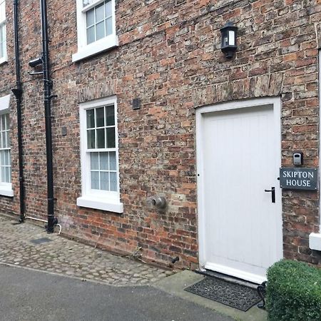 Skipton House Annex Thirsk Esterno foto